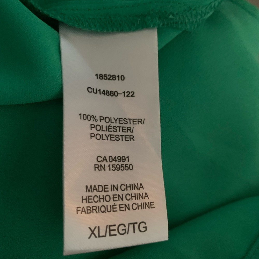 New Hilary Radley Women’s Vibrant Green Short Sleeve Blouse. Size XL - Picture 5 of 5
